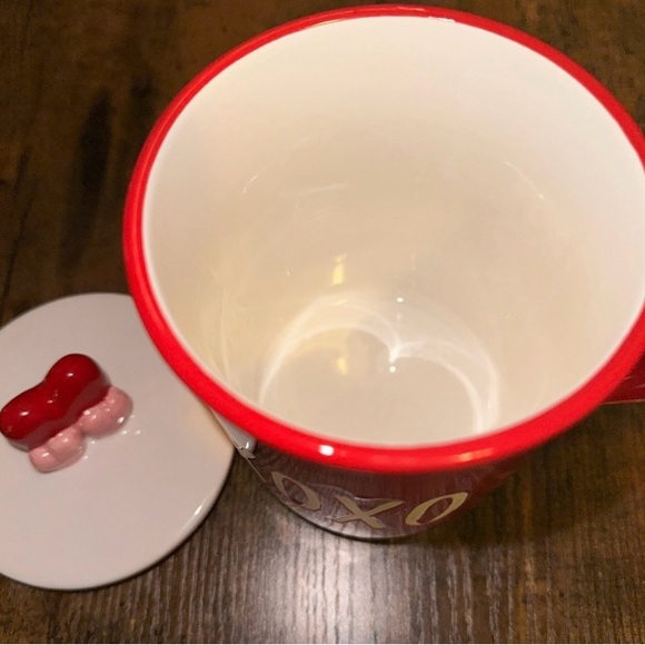 XOXO Mug w/ Heart Lid - Picture 2 of 2